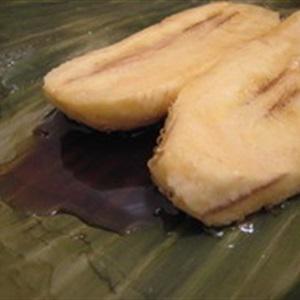 Cách làm chuối nướng đường đỏ rượu rum