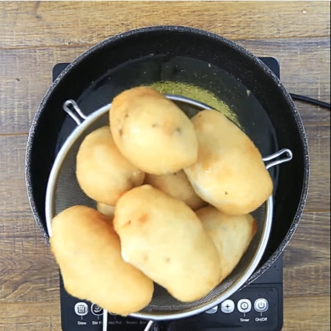 Churros khoai lang thơm bùi, giòn tan đến miếng cuối cùng