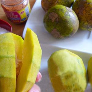 Cách làm cóc dầm muối ớt