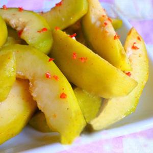 Cách làm cóc dầm muối ớt