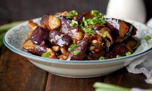 Cốc sinh tố “thanh xuân” cho làn da đẹp mịn