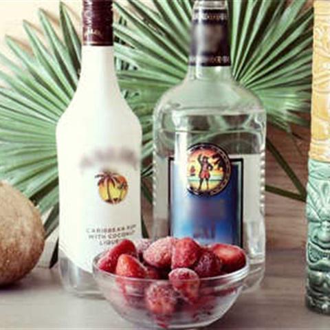 Cách làm cocktail chuối dâu tây