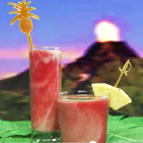 Cách làm cocktail chuối dâu tây