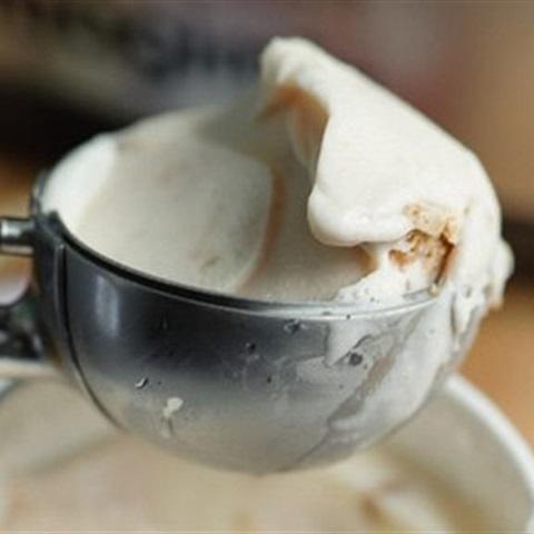 Cách làm cocktail dâu tây hình hoa hồng