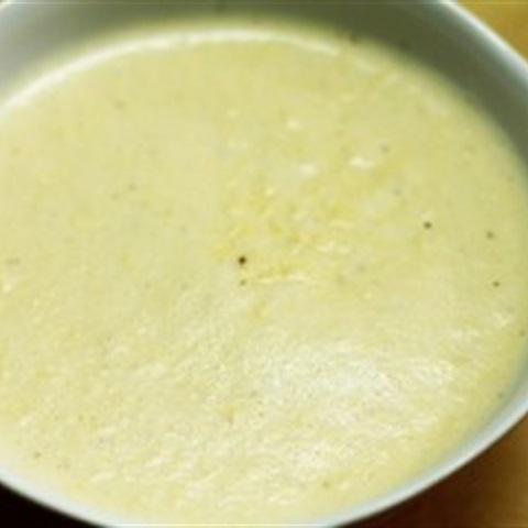 Cách pha cocktail eggnog