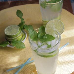 Cách làm cocktail rượu rum