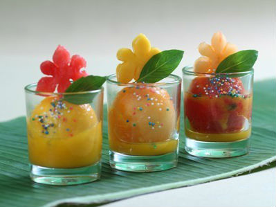 Cocktail trái cây kẹo vụn