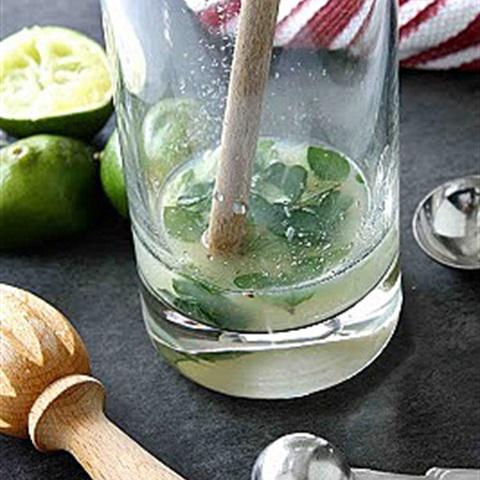 Cách pha chế cocktail với dưa hấu