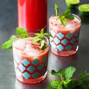 Cách pha chế cocktail với dưa hấu