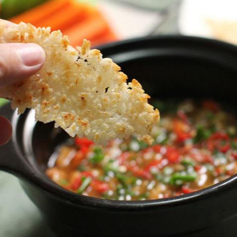 Cách làm món cơm cháy chấm kho quẹt