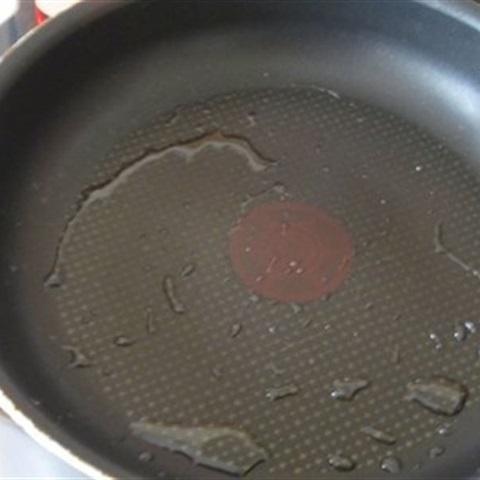 Cách làm cơm cháy mỡ hành giòn rụm nước mắm