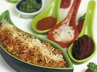 Cơm chiên bột cà-ri