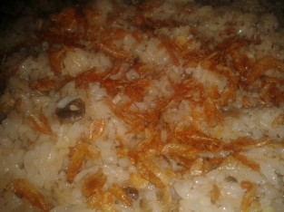 Cơm chiên cá mặn