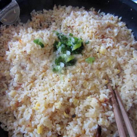 Cách làm cơm chiên cá mặn
