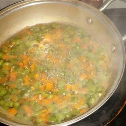 Cách làm cơm chiên củ quả