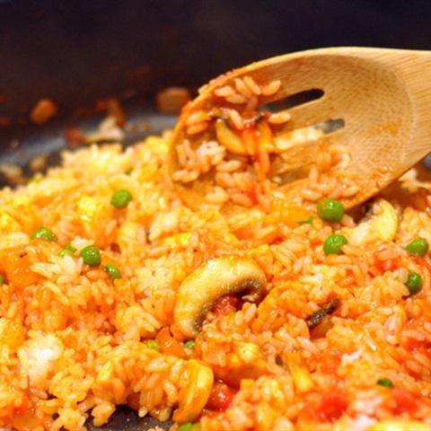 Cơm chiên cuộn trứng