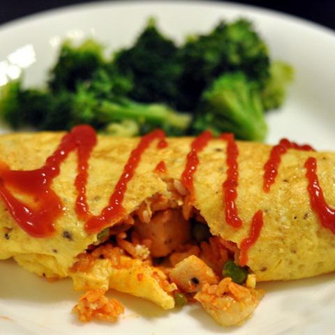 Cơm chiên cuộn trứng