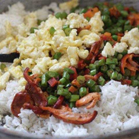 Cách làm cơm chiên gà quay