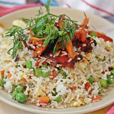 Cách làm cơm chiên gà quay