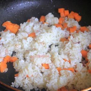 Cách làm cơm chiên khoai lang