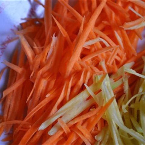 Cách làm cơm chiên kiểu Thái