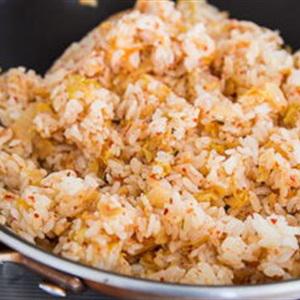 Cách làm cơm chiên kim chi siêu tốc