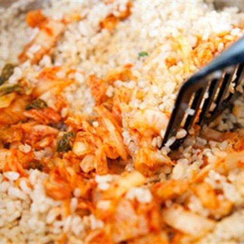 Cách làm cơm chiên kimchi cay