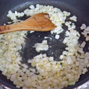 Cách làm cơm chiên mực tươi