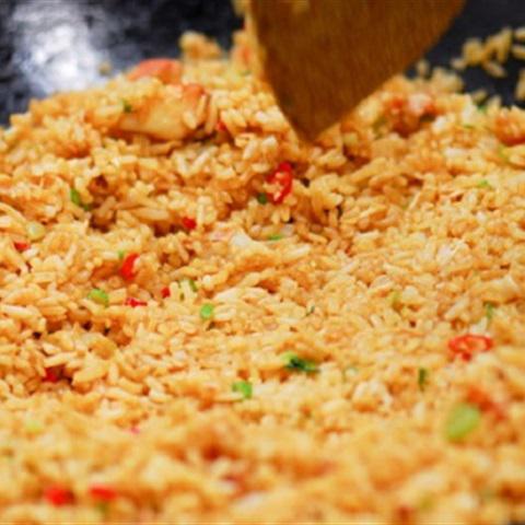 Cách làm cơm chiên muối ớt xanh