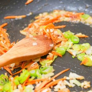 Cách làm cơm chiên Nhật bản