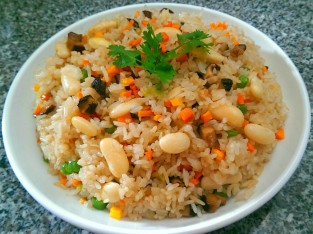 Cơm chiên thập cẩm chay