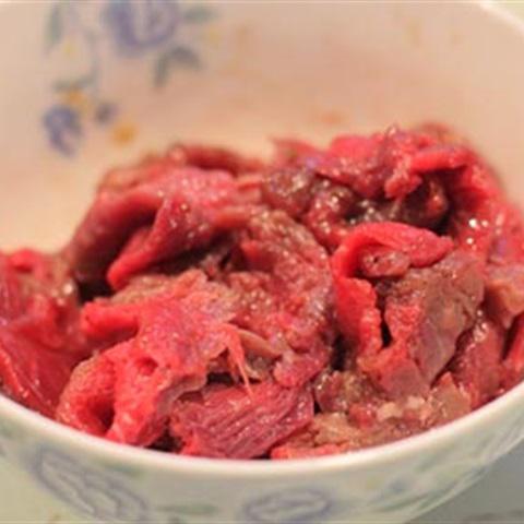 Cách làm cơm chiên thịt bò dưa cải