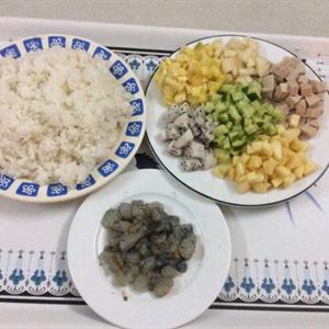 Cách làm cơm chiên trái cây