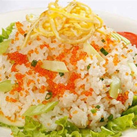 Cách làm cơm chiên trứng cá