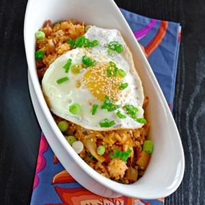 Cách làm cơm chiên với kim chi