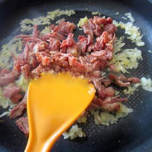 Cách làm cơm chiên xá xíu