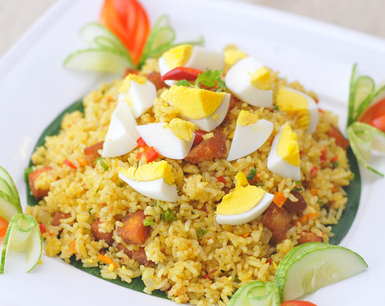 Cơm chiên xá xíu