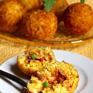 Cách làm cơm chiên xù kiểu bánh cam