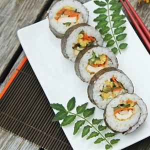 Cách làm cơm cuộn chay