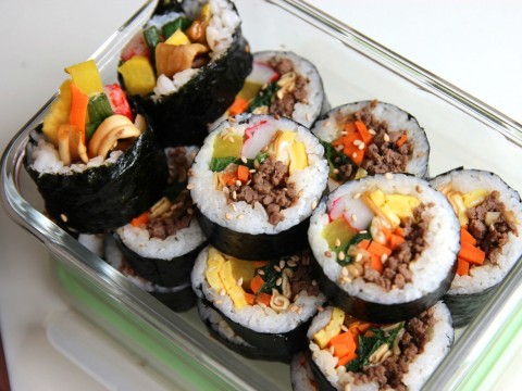 Cơm cuộn kimbap