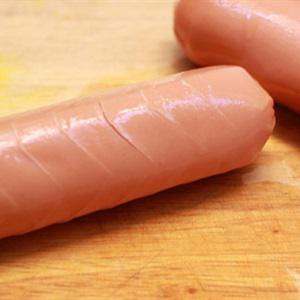 Cách làm cơm cuộn xúc xích