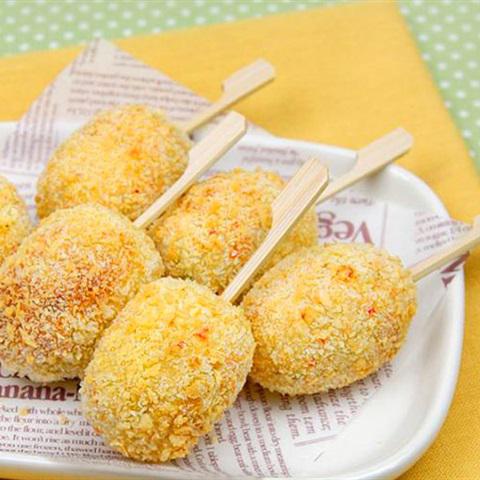 Cách làm cơm cuộn xúc xích