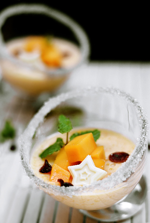 Cơm dừa béo ngậy