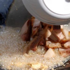 Cách làm cơm gà chiên cải xanh