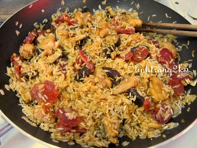 Cơm gà thập cẩm