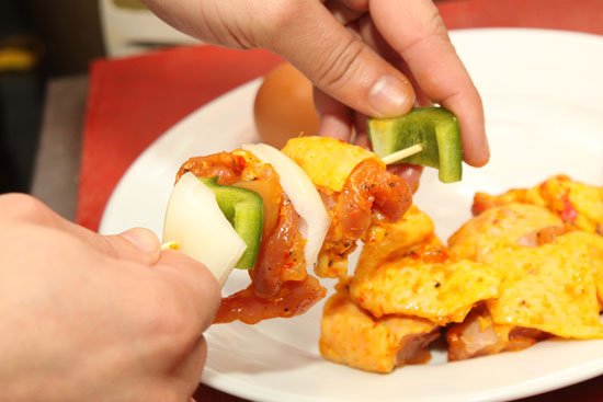 Cơm gà xiên nướng