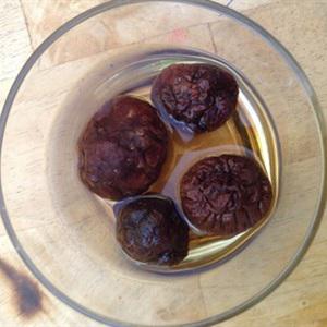 Cách làm cơm gói lá sen