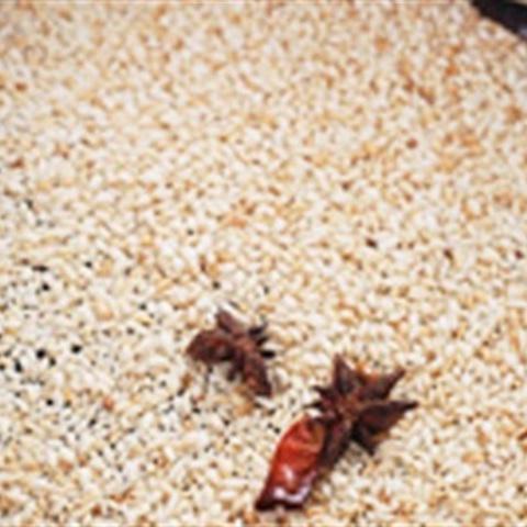 Cách làm cơm hấp thịt ba chỉ