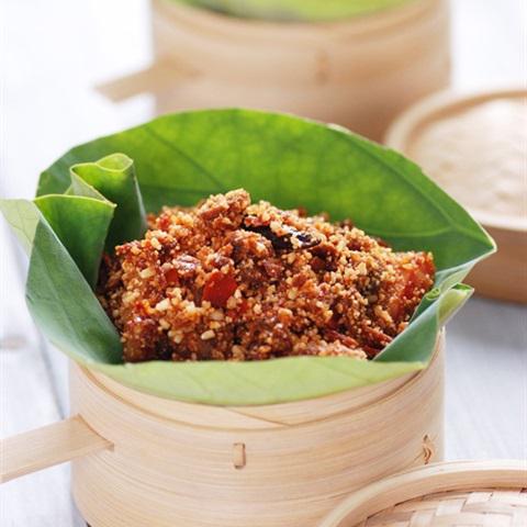 Cách làm cơm hấp thịt ba chỉ