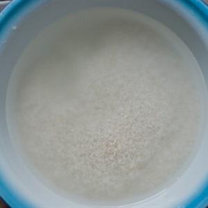 Cách làm cơm hấp thịt gà kho tàu